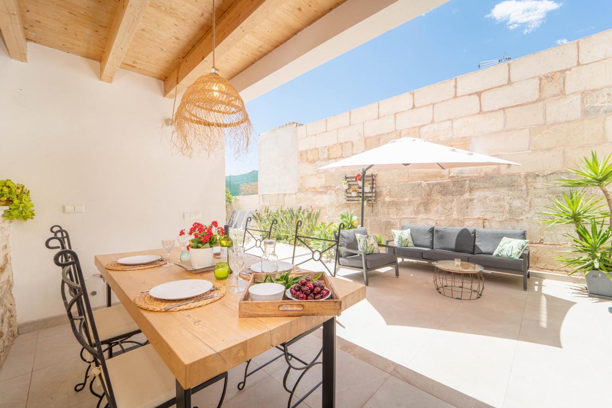 Townhouse Bonany By Homevillas360 Vakantiehuis *